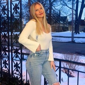 AMAZON White Sweetheart Neckline Sweater